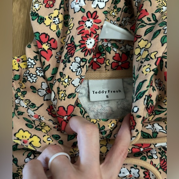 Grandma Floral Teddy Fresh Hoodie - Picture 4 of 5